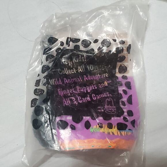 1999 Arby's Wild Animal Adventure Finger Puppets Gorilla New in Package - Picture 2 of 2